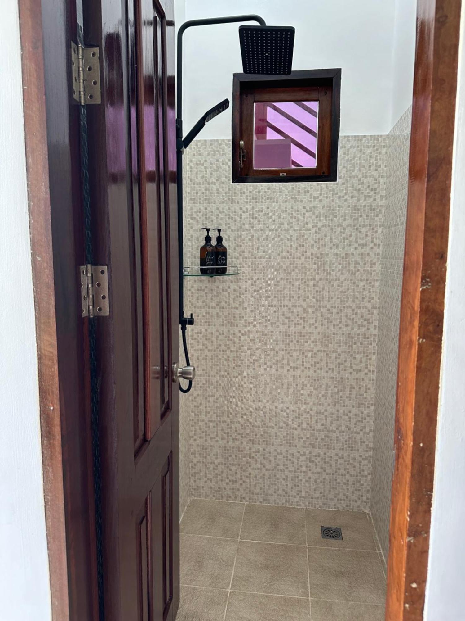 Haven Suites Siargao 卢纳将军城 客房 照片